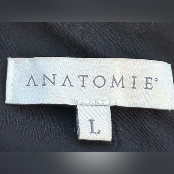 Anatomie Delaney Travel Vest in Black Size Large - Picture 7 of 16